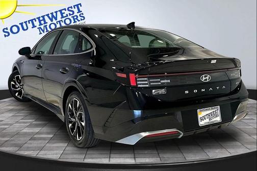 Onyx Black 2024 Hyundai SONATA SEL