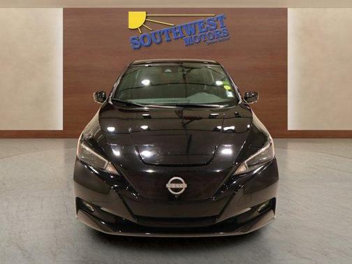 2024 Nissan Leaf SV PLUS