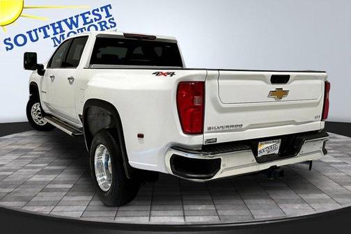 2024 Chevrolet Silverado 3500 LTZ