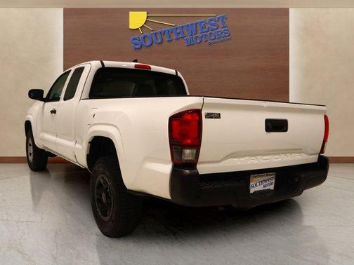 2018 Toyota Tacoma SR