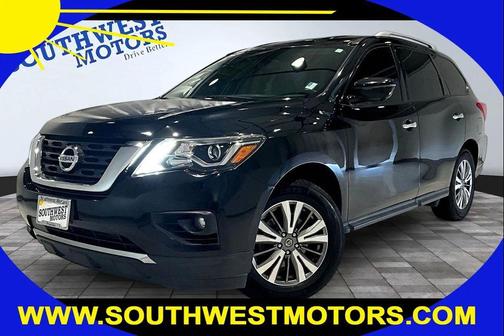 Magnetic Black Pearl 2020 Nissan Pathfinder SL 4WD