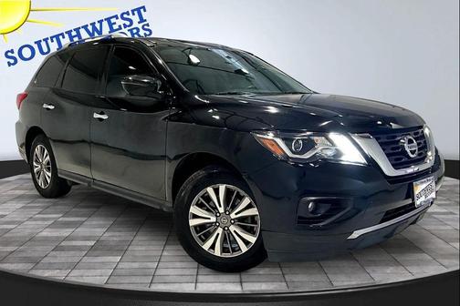 Magnetic Black Pearl 2020 Nissan Pathfinder SL 4WD