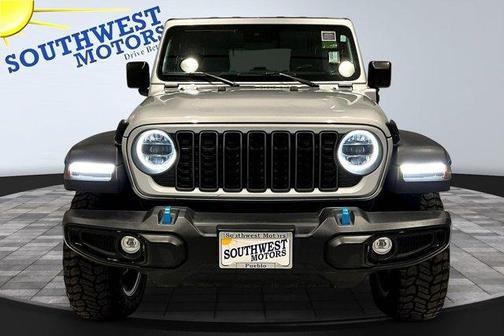 Silver Zynith Clearcoat 2024 Jeep Wrangler 4xe Sport