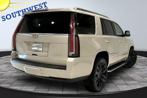 2015 Cadillac Escalade Luxury