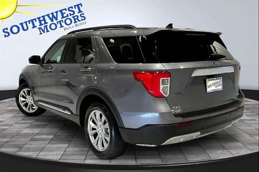 Gray 2021 Ford Explorer XLT