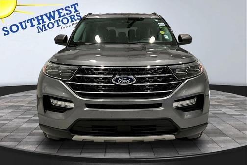 Gray 2021 Ford Explorer XLT
