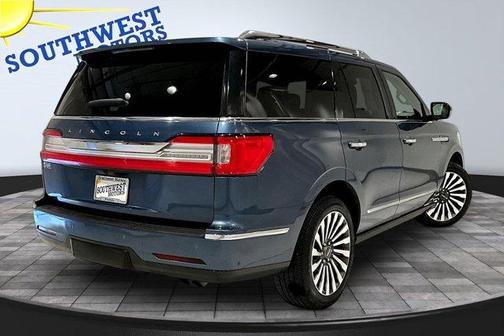 Blue 2019 Lincoln Navigator Reserve