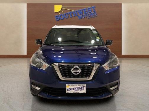2020 Nissan Kicks SR