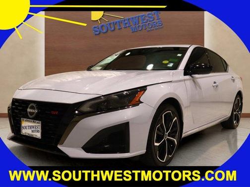 2024 Nissan Altima 2.5 SR