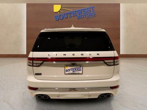 2022 Lincoln Aviator Black Label Grand Touring
