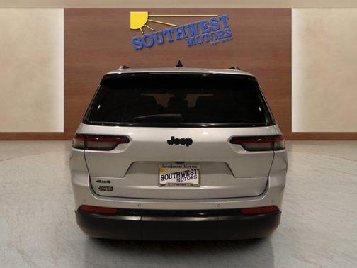 2024 Jeep Grand Cherokee L Laredo