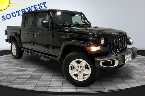 Black Clearcoat 2022 Jeep Gladiator Sport S