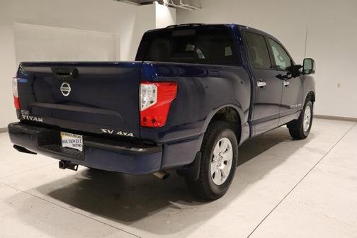 2019 Nissan Titan SV
