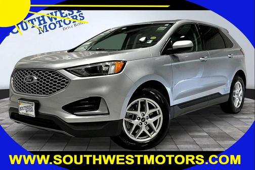 Silver 2023 Ford Edge SEL