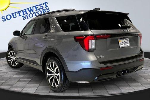 Gray 2025 Ford Explorer ST-Line