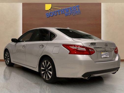 2017 Nissan Altima 2.5 SV