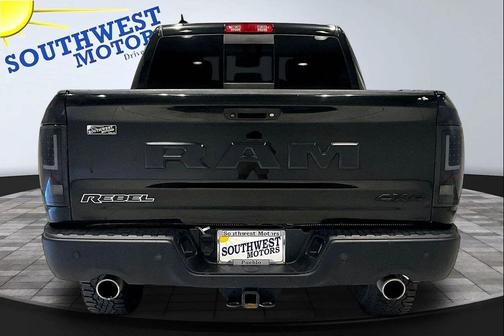Brilliant Black Crystal Pearlcoat 2016 RAM 1500 Rebel