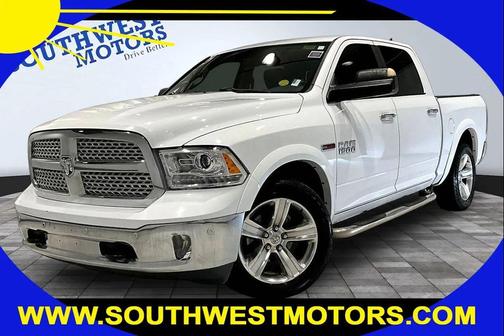 Bright White Clearcoat 2015 RAM 1500 Laramie