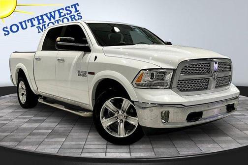 Bright White Clearcoat 2015 RAM 1500 Laramie