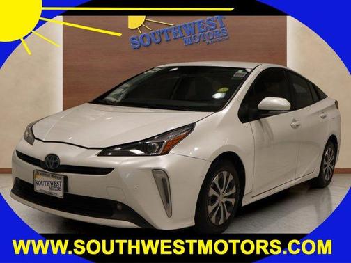 2021 Toyota Prius LE