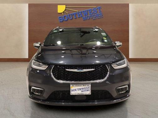 2021 Chrysler Pacifica Hybrid Limited