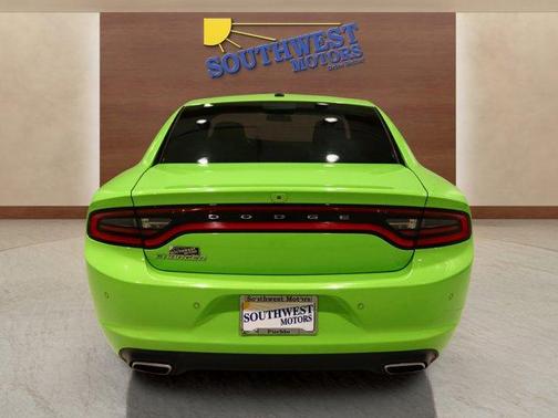 2019 Dodge Charger SXT