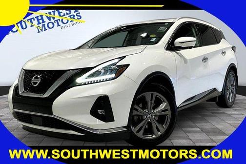 White 2019 Nissan Murano Platinum