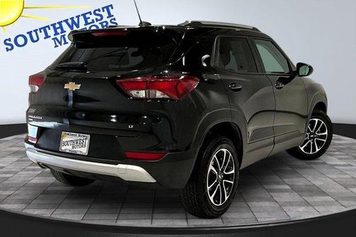 Mosaic Black Metallic 2025 Chevrolet Trailblazer LT