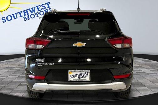 Mosaic Black Metallic 2025 Chevrolet Trailblazer LT