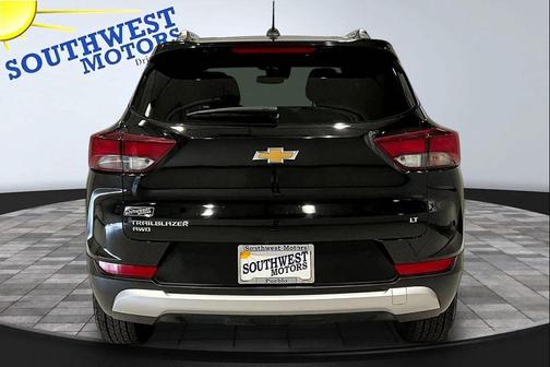 Mosaic Black Metallic 2025 Chevrolet Trailblazer LT