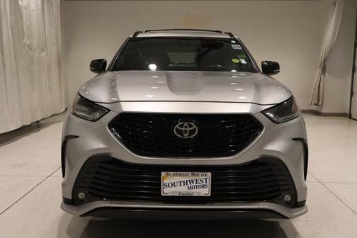 2021 Toyota Highlander XSE
