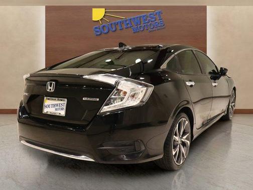 2019 Honda Civic Touring