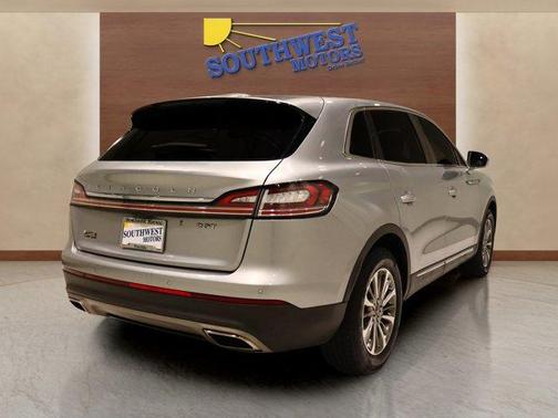 2020 Lincoln Nautilus Standard
