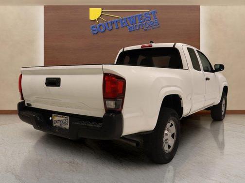 2021 Toyota Tacoma SR