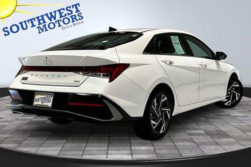 2025 Hyundai ELANTRA HEV Limited