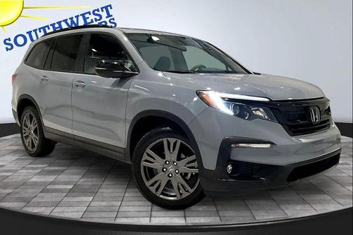 Sonic Gray Pearl 2022 Honda Pilot AWD Sport