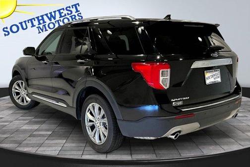 Black 2023 Ford Explorer Limited