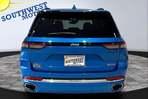 Hydro Blue Pearlcoat 2022 Jeep Grand Cherokee 4xe Overland