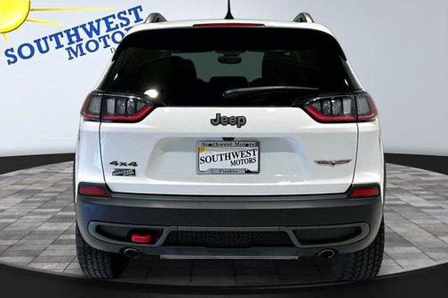 2021 Jeep Cherokee Trailhawk