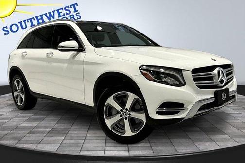 White 2018 Mercedes-Benz GLC 300 Base 4MATIC