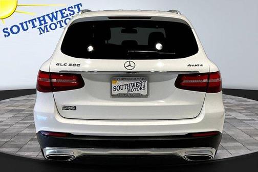 White 2018 Mercedes-Benz GLC 300 Base 4MATIC