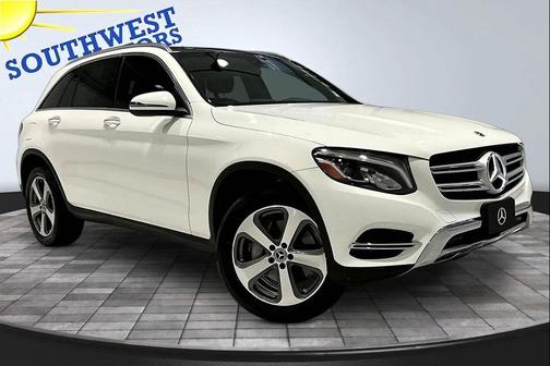 White 2018 Mercedes-Benz GLC 300 Base 4MATIC