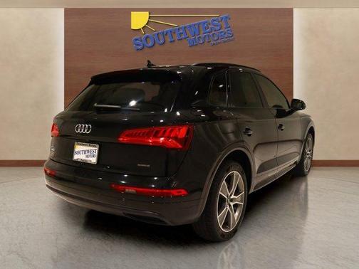 2019 Audi Q5 2.0T Premium Plus