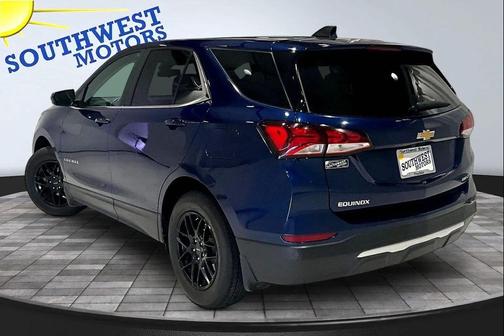 Blue Glow Metallic 2023 Chevrolet Equinox 1LT
