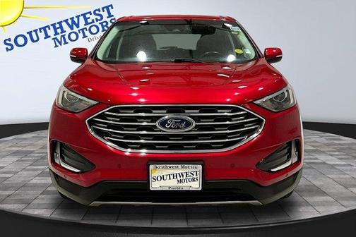 2022 Ford Edge Titanium