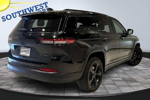 2023 Jeep Grand Cherokee L Laredo