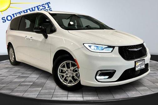 2024 Chrysler Pacifica Touring-L