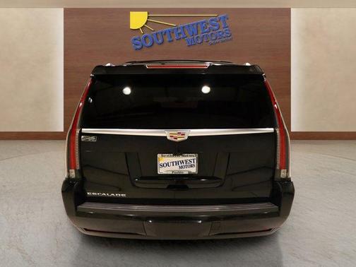 2018 Cadillac Escalade ESV Premium Luxury