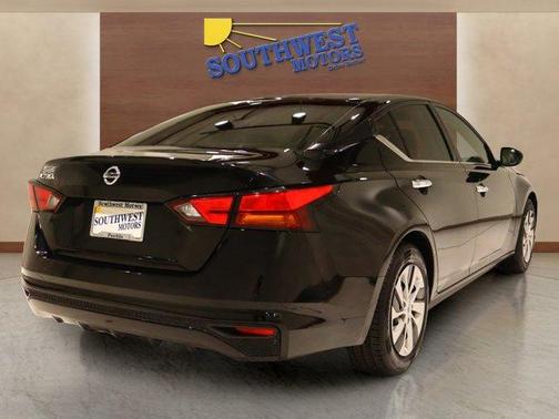 2022 Nissan Altima 2.5 S