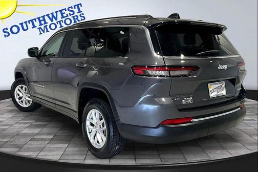Baltic Gray Metallic Clearcoat 2022 Jeep Grand Cherokee L Laredo